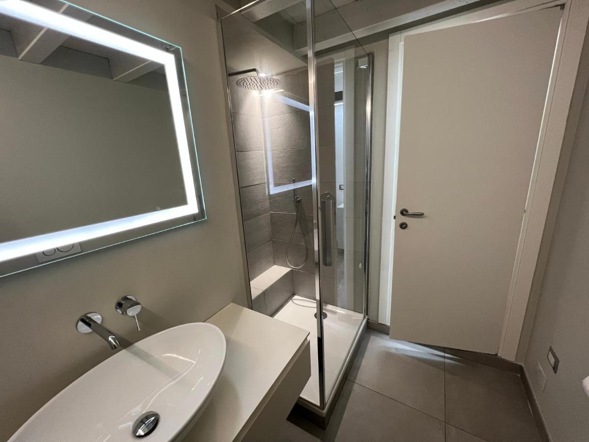 Blue Diamond Como Apartamento Exterior foto